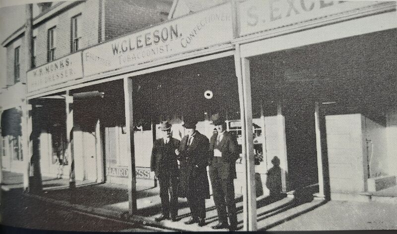 File:High Street 55-59 (1930s).jpg